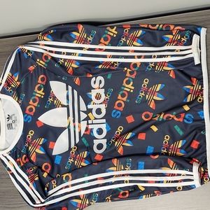Adidas sweater